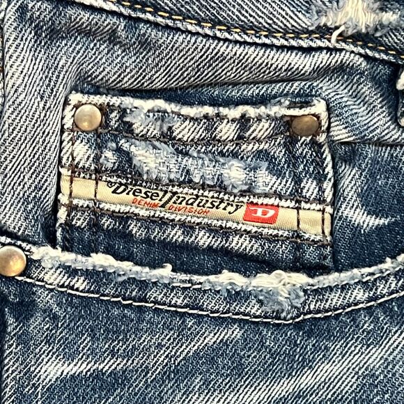 Diesel Louvely Low Rise Flare Jeans 0071J Wash Size 30 Y2K Vintage - Picture 3 of 11